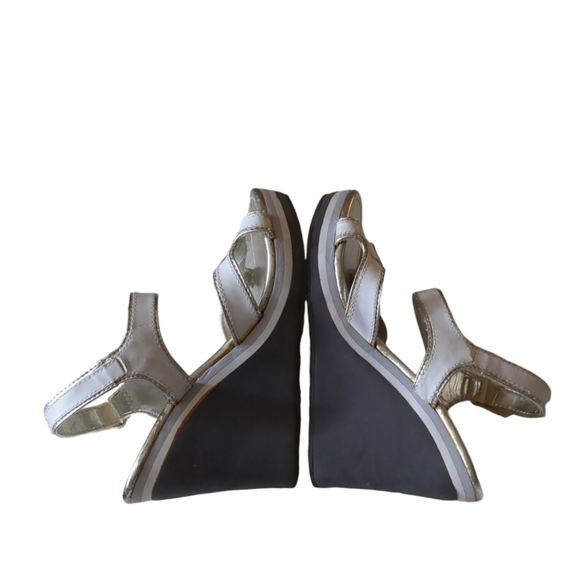 BEBE Sport White and Grey Platform Size 7 - Picture 8 of 13